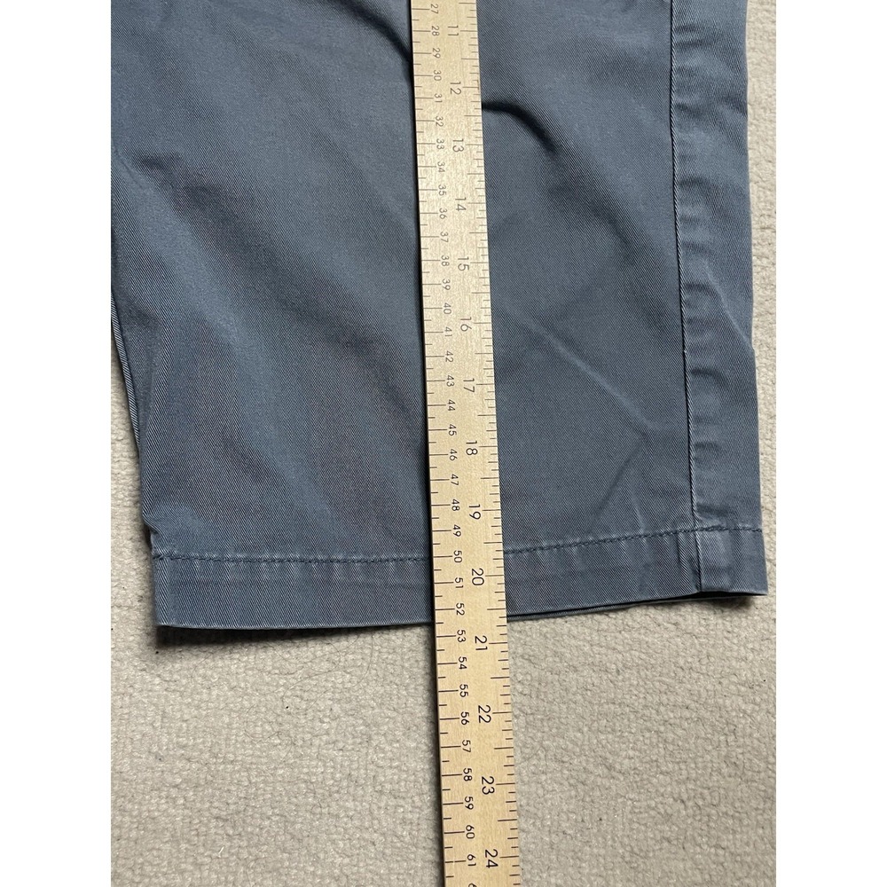 Volcom Shorts Mens Size 32 Blue Canvas Cotton Flat Front Skate Surf Chino - Picture 3 of 13